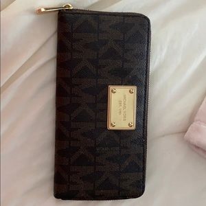 Michael Kors Large Wallet